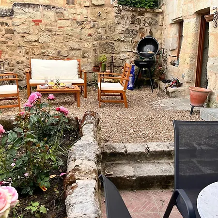 Abbaye - Maison Entiere - Jardin - Jacuzzi * フォンテヴロー・ラベイ