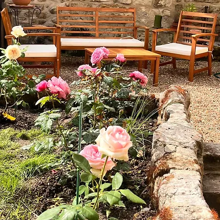 別荘 Abbaye - Maison Entiere - Jardin - Jacuzzi