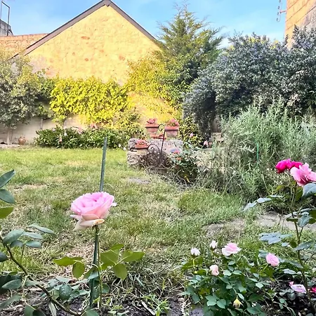 Dom wakacyjny Abbaye - Maison Entiere - Jardin - Jacuzzi
