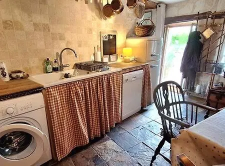 Dom wakacyjny Abbaye - Maison Entiere - Jardin - Jacuzzi *