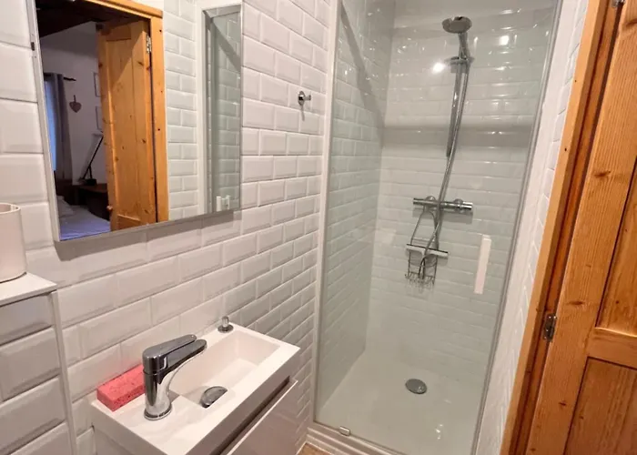 Abbaye - Maison Entiere - Jardin - Jacuzzi Vakantiehuis *