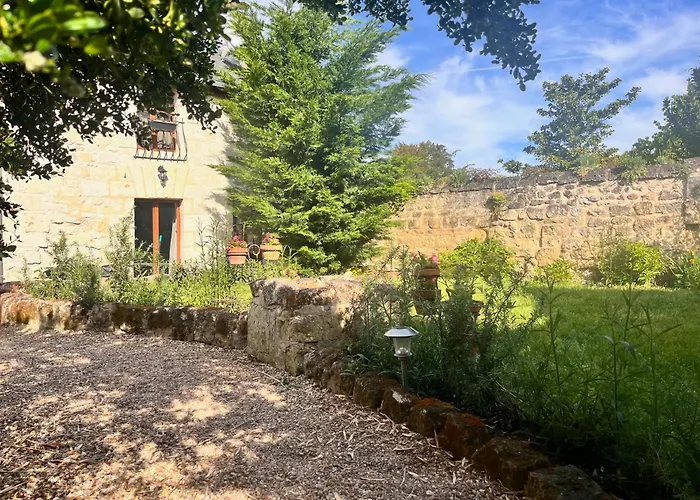 Abbaye - Maison Entiere - Jardin - Jacuzzi * Fontevraud L'Abbaye
